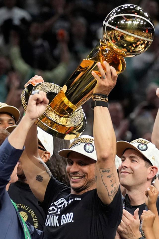 乐竞体育APP官网-专访马祖拉：冠军不是理所当然 数学让篮球更简单